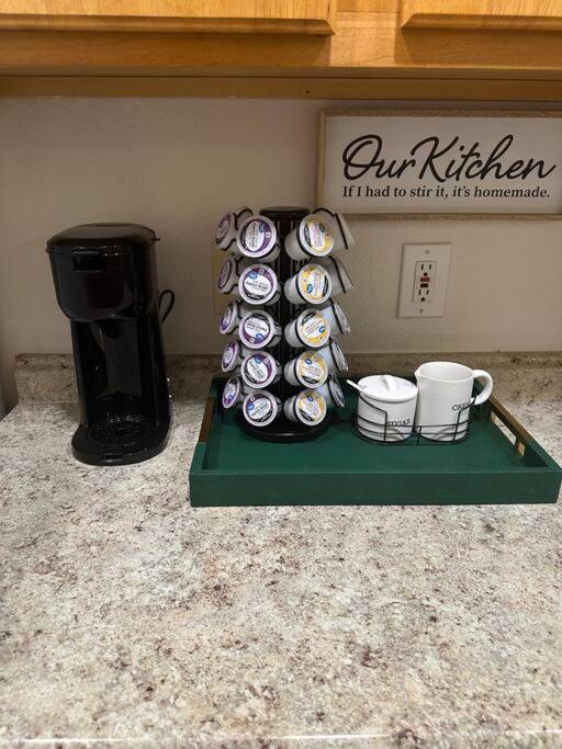 2Br Condo 15 Mins To Downtown Phoenix With Pool & Spa Bagian luar foto